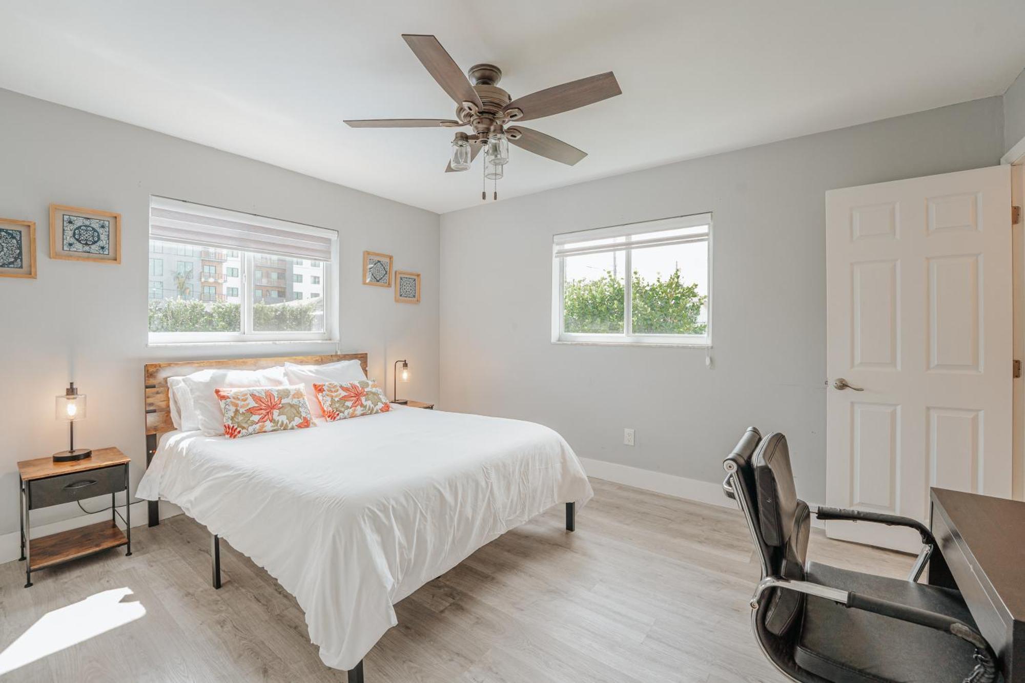 Home With A Pool Close To Beach And Fll Airport Pool Heated October- March Fort Lauderdale Kültér fotó