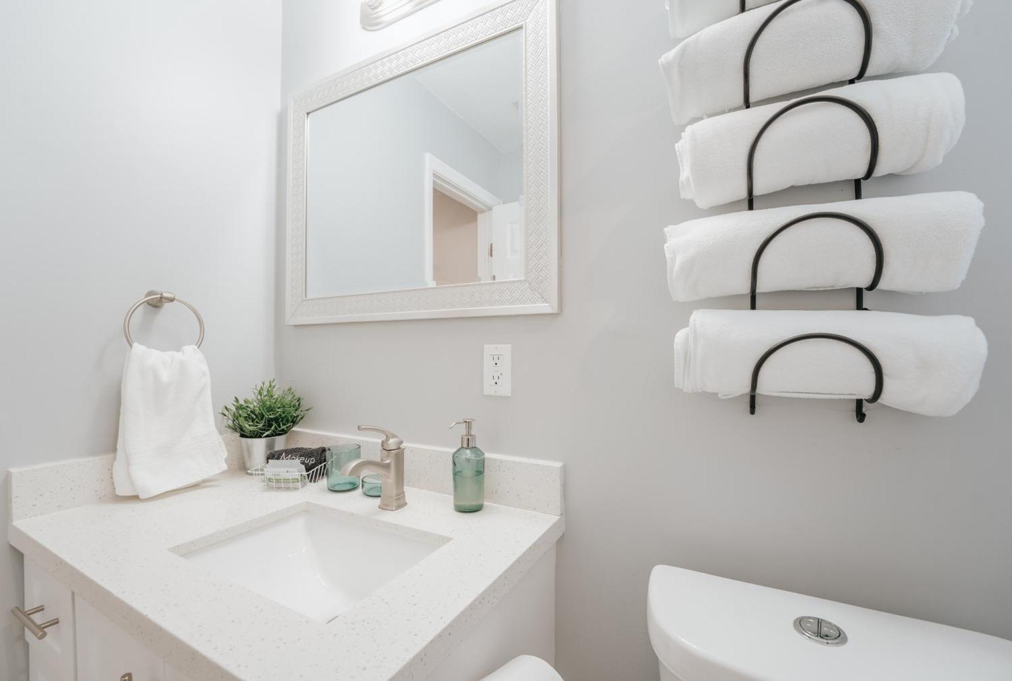 Home With A Pool Close To Beach And Fll Airport Pool Heated October- March Fort Lauderdale Kültér fotó
