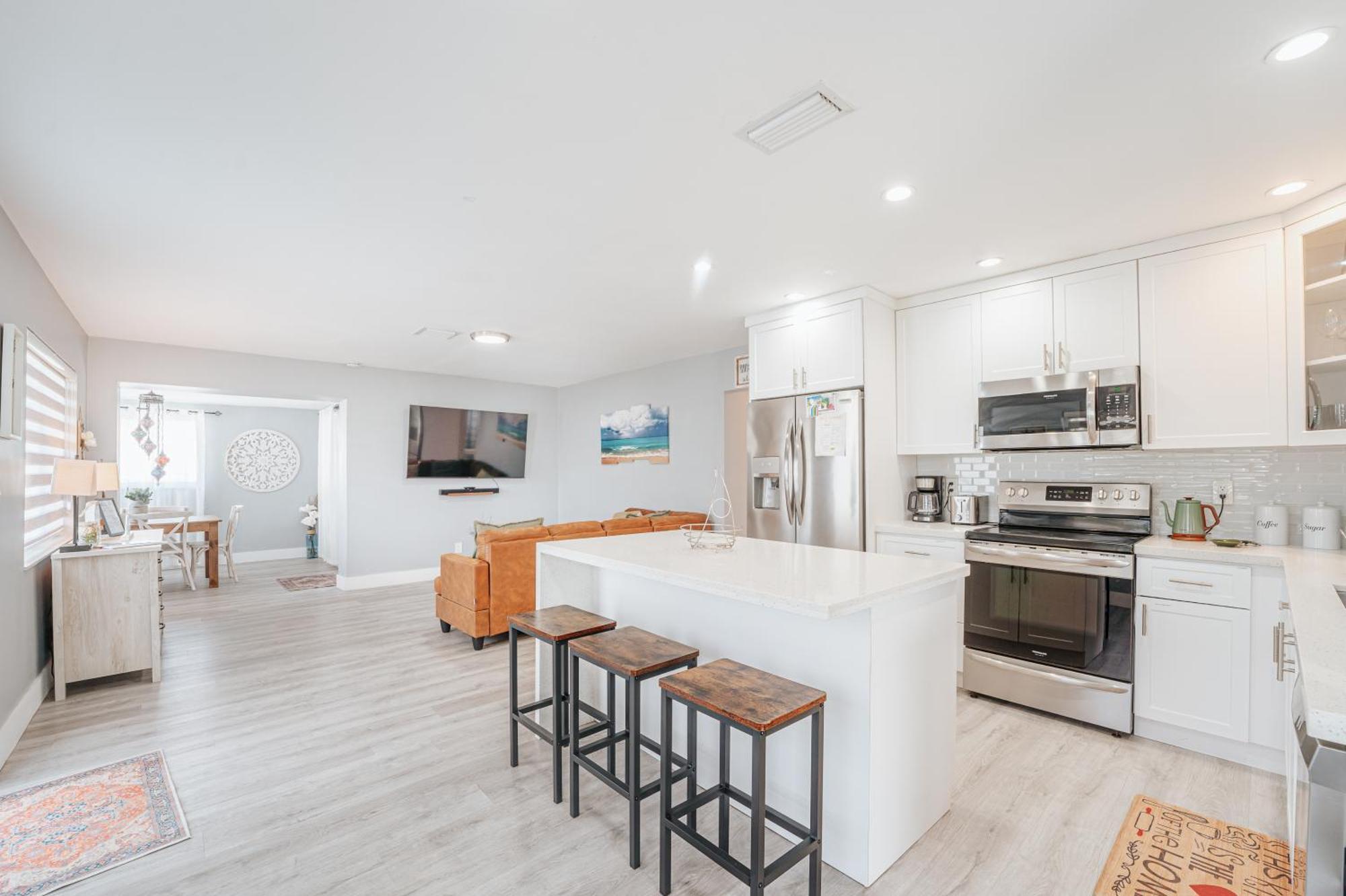 Home With A Pool Close To Beach And Fll Airport Pool Heated October- March Fort Lauderdale Kültér fotó