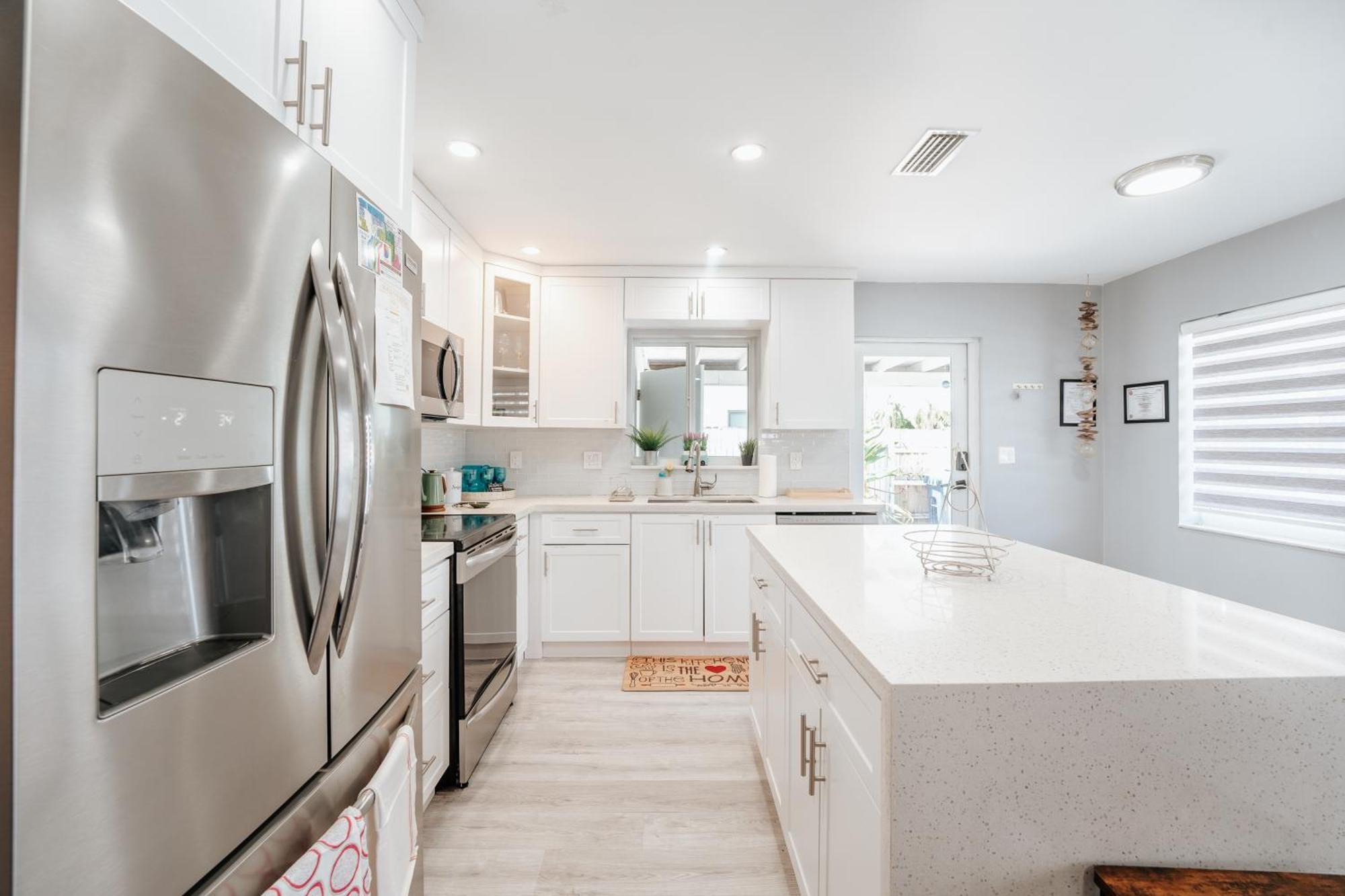 Home With A Pool Close To Beach And Fll Airport Pool Heated October- March Fort Lauderdale Kültér fotó